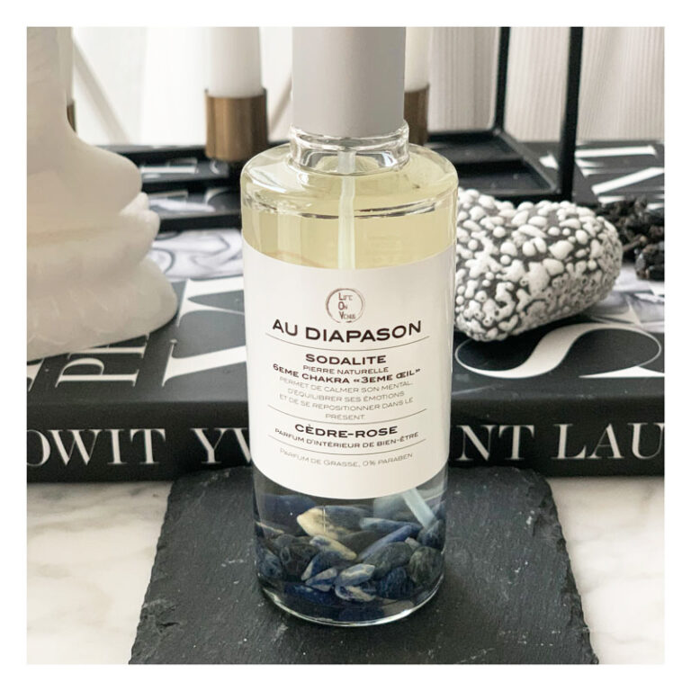 spray, au diapason, parfum, parfum ambiance, parfum interieur, pierres semi-precieuses, sodalie