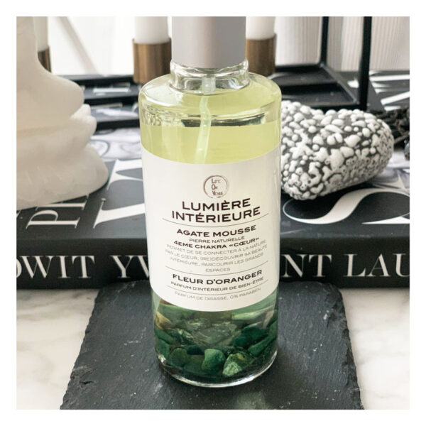 spray, lumiere interieure, parfum, parfum ambiance, parfum interieur, pierres semi-precieuses, agate mousse