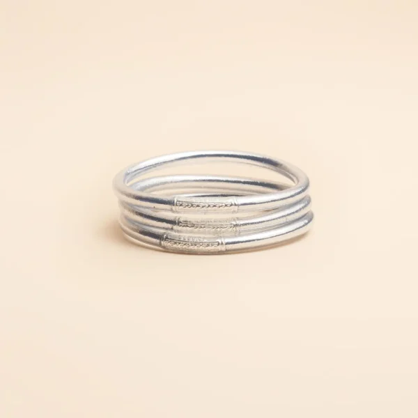 Bracelet KUMALI Mantra argenté ★ Classique