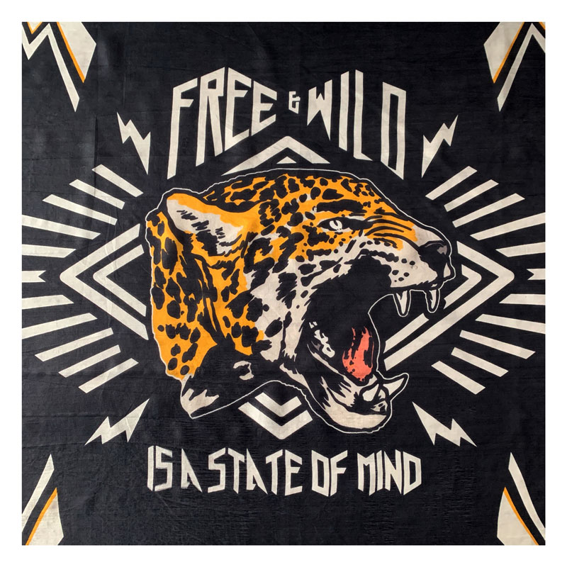 foulard, soie, mkt studio, free and wild, noir, rouge, tigre