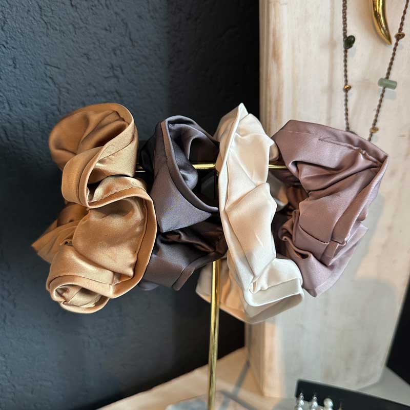 chouchou, blanc casse, taupe, gris foncé, camel, satin, luxury, cheveux