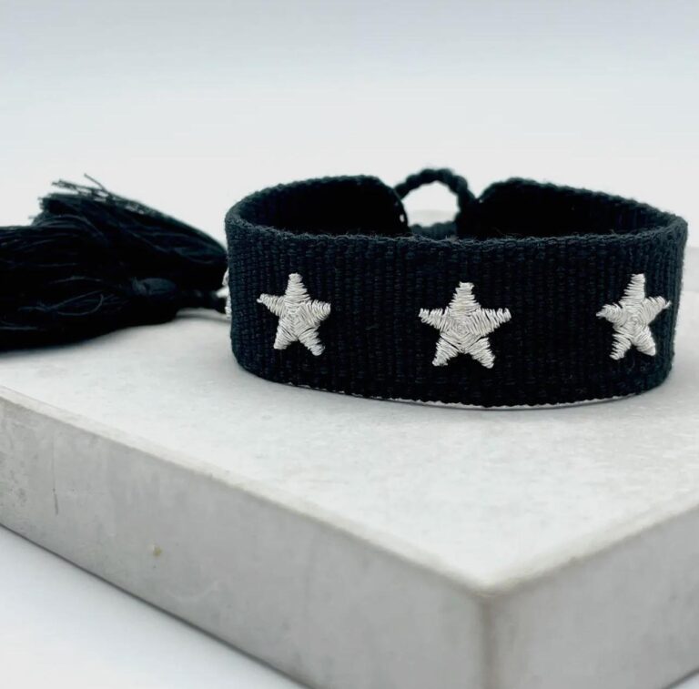 Bracelet, tissu,noir, étoiles, blanc, pompom