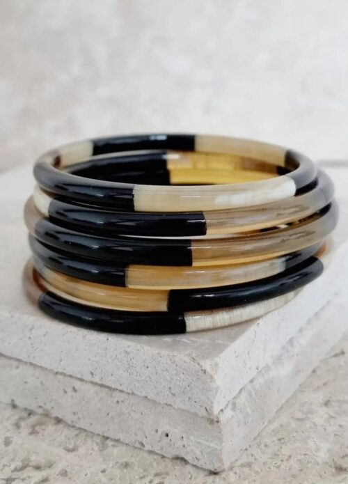 Bracelet, corne de buffle, laqué, noir, jonc, crème