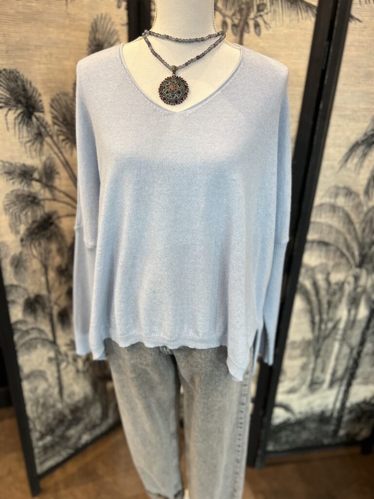 Pull oversize col en V ★ Choice by Geraldine Style – Image 3