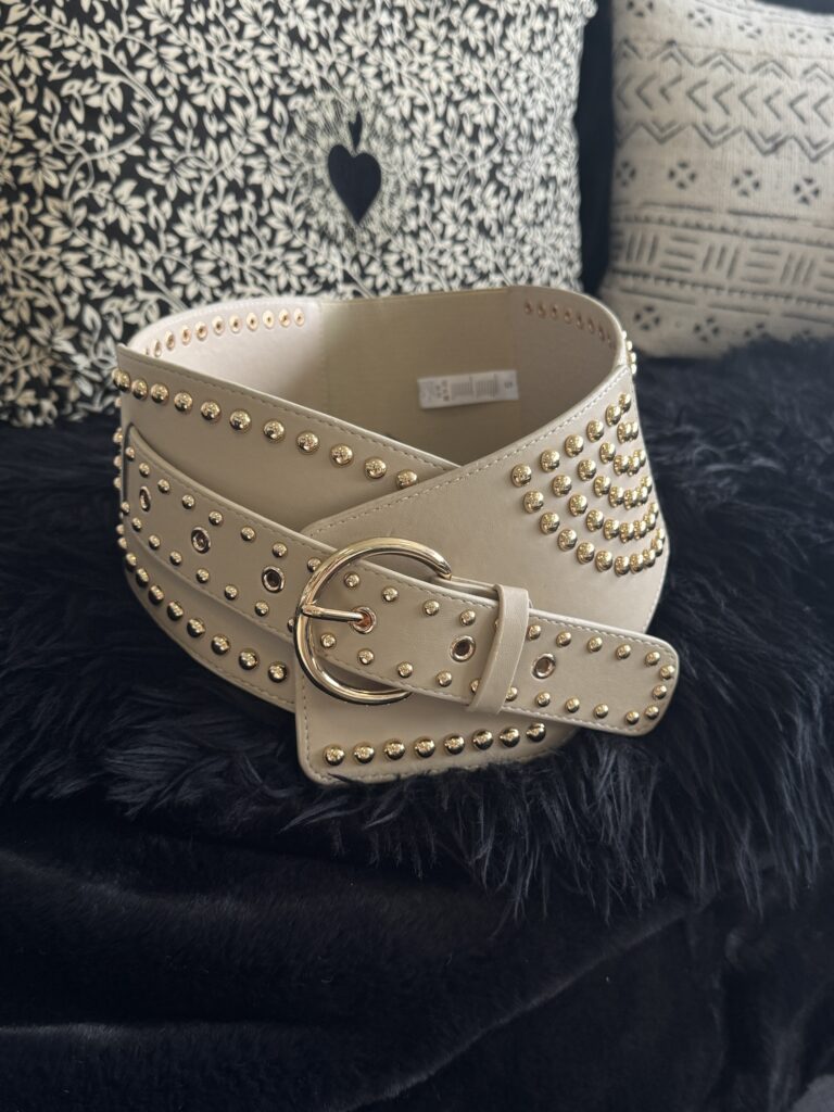 Ceinture large élastique cloutée dorée – 3 coloris