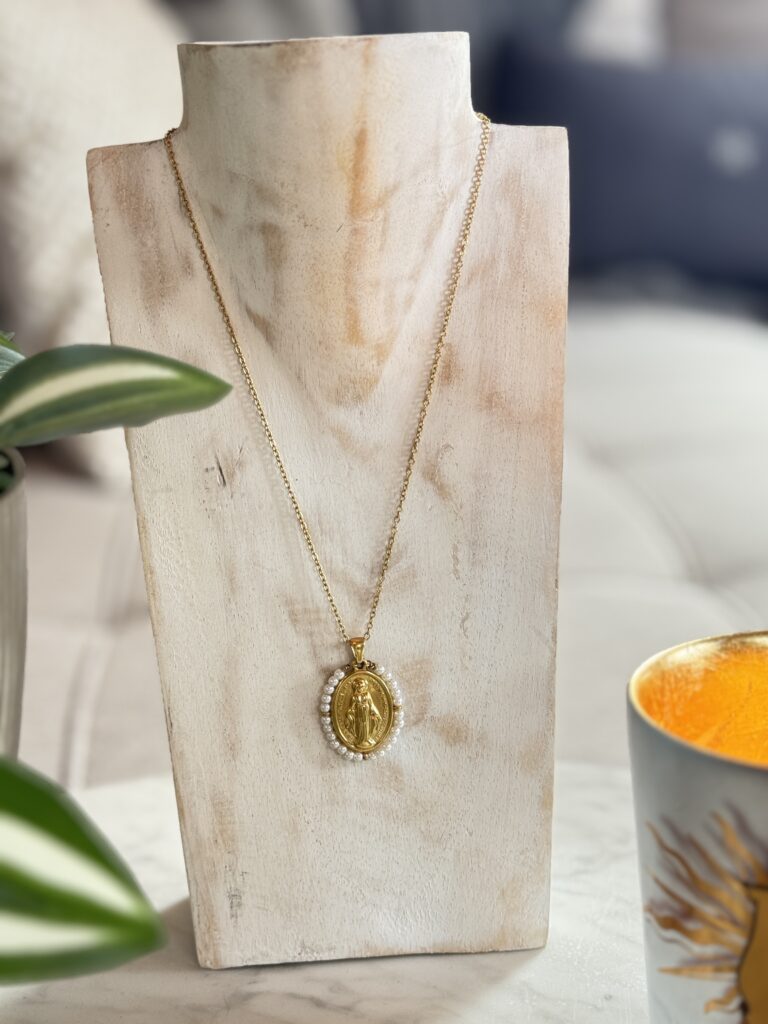 Collier Médaille Miraculeuse – Lumière & Protection – Image 5